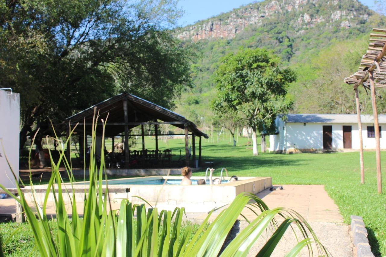 Posada San Miguel Paraguari Eksteriør bilde