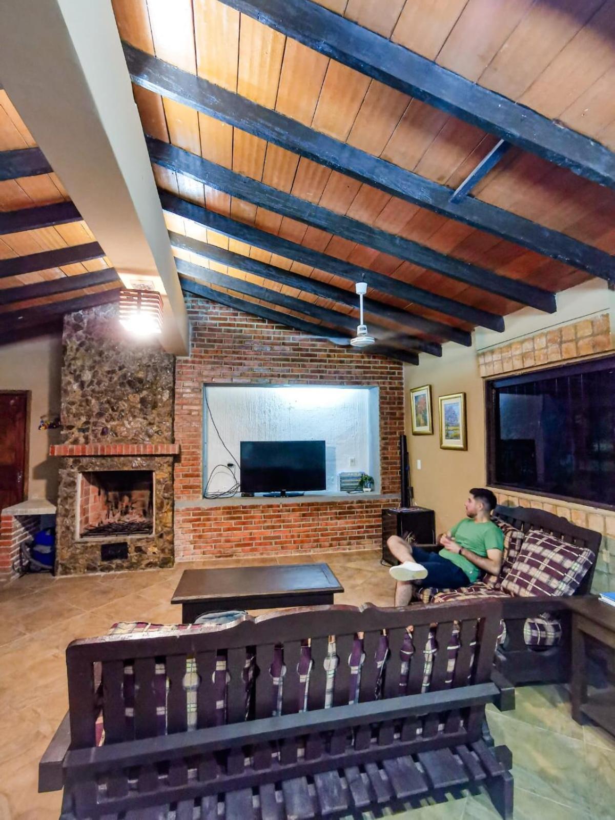 Posada San Miguel Paraguari Eksteriør bilde